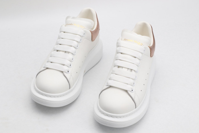 ALEXANDER MCQUEEN Sneaker