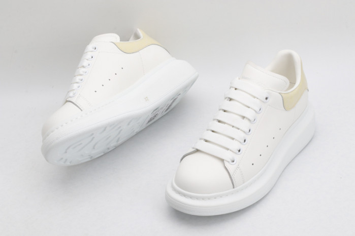ALEXANDER MCQUEEN Sneaker