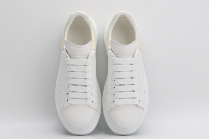 ALEXANDER MCQUEEN Sneaker