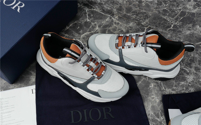 B22 TRAINER SNEAKER
