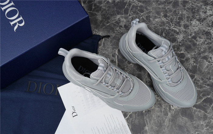 B22 TRAINER SNEAKER