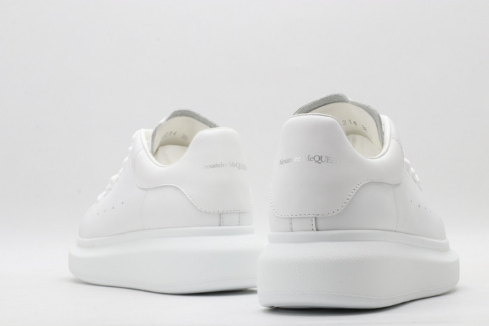 ALEXANDER MCQUEEN SNEAKERS