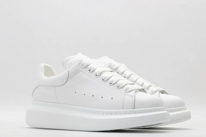 ALEXANDER MCQUEEN SNEAKERS