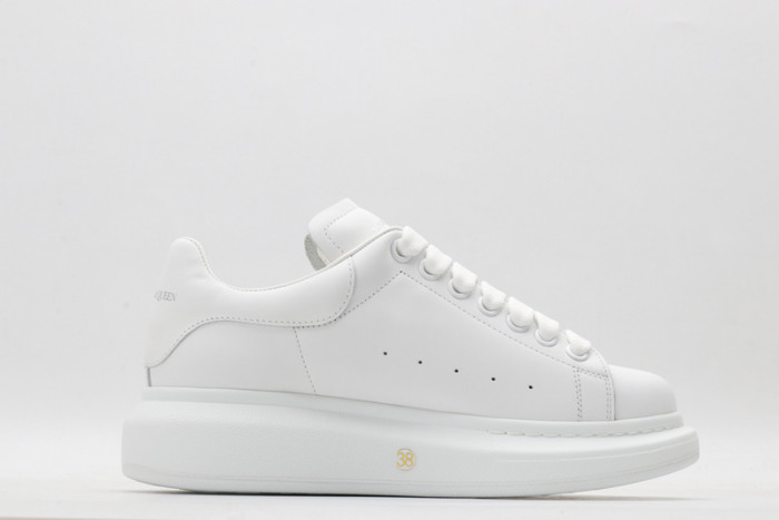 ALEXANDER MCQUEEN SNEAKERS