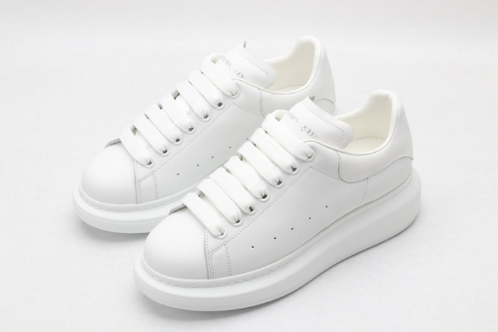 ALEXANDER MCQUEEN SNEAKERS