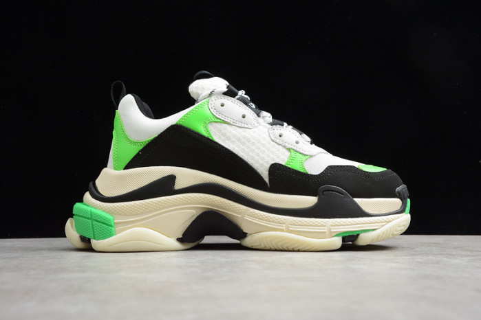 Balen TRIPLE S 483513 W06E1 1008