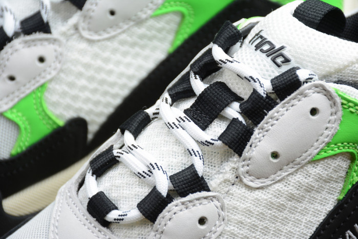Balen TRIPLE S 483513 W06E1 1008