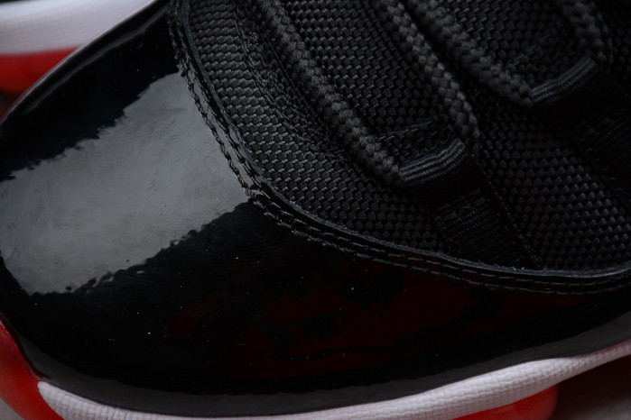 Air Jordan 11 Retro Low Bred 528895-012