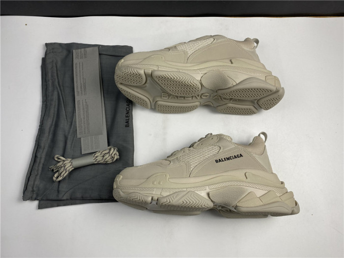 BALEN TRIPLE S TRAINER 536367 W2FW1 9700