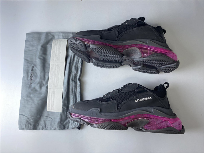 Balen Triple S Black Sneaker 541624 W09OA 0829