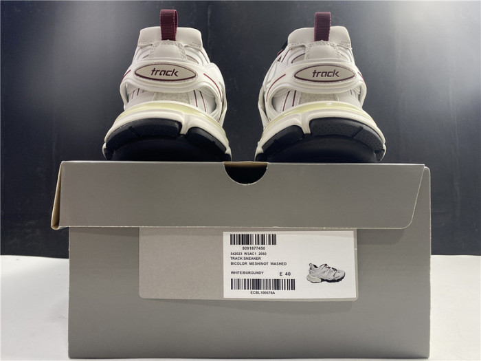BALEN TRACK SNEAKER 3.0 542023 W3AC1 2050