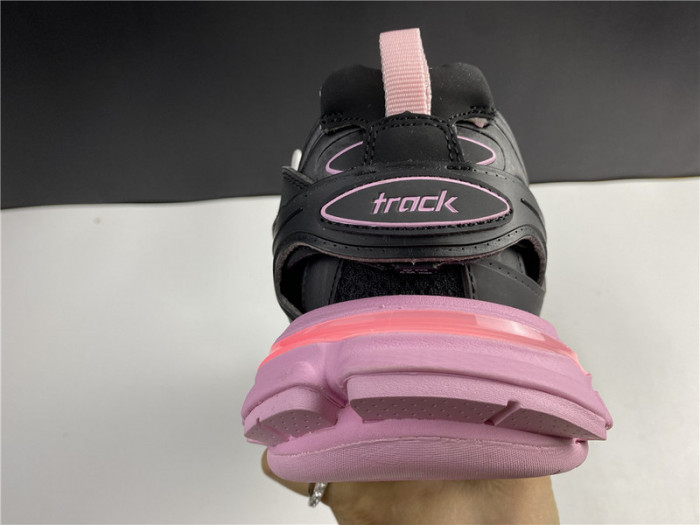 Balen TRIPLE TRAINER LIGHTED BLACK AND PINK 542436 W3AC1 1051