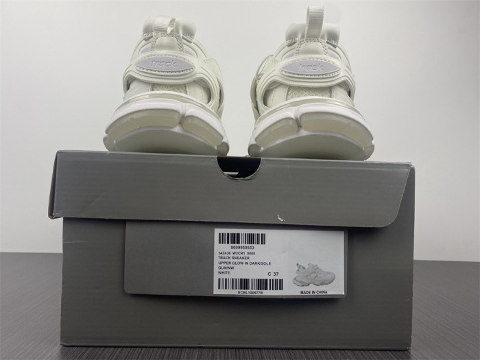 BALEN TRACK TRAINER WHITE 542436 W3CR1 9000
