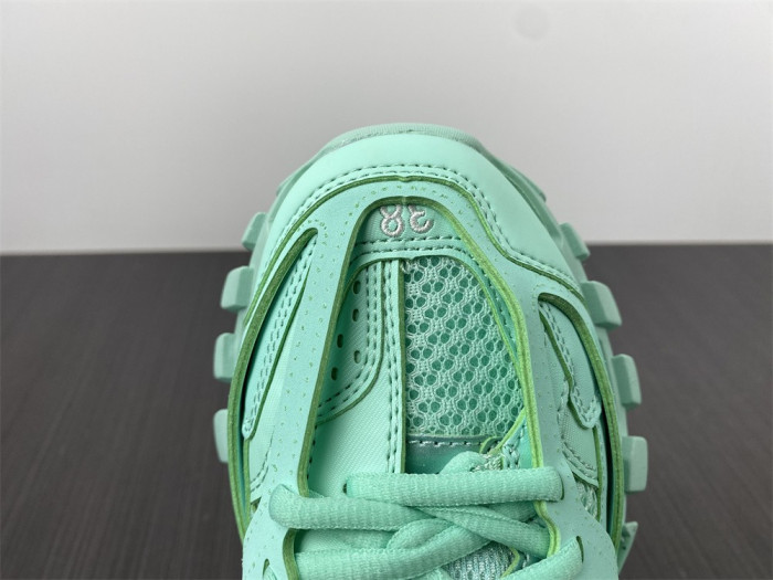 BALEN TRACK TRAINER 542436 W3FE3 3000