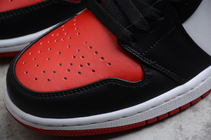 Air Jordan 1 Low Bred Toe 553558-612