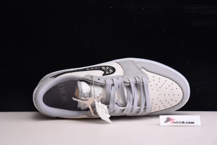 AIR Jordan 1  X DIOR Low 553668-998