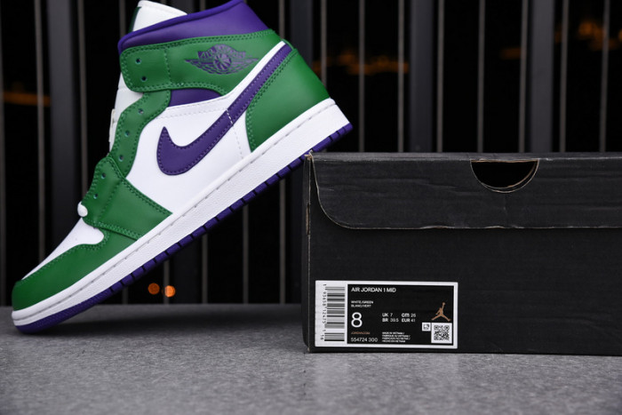 Air Jordan 1 Mid Incredible Hulk 554724-300