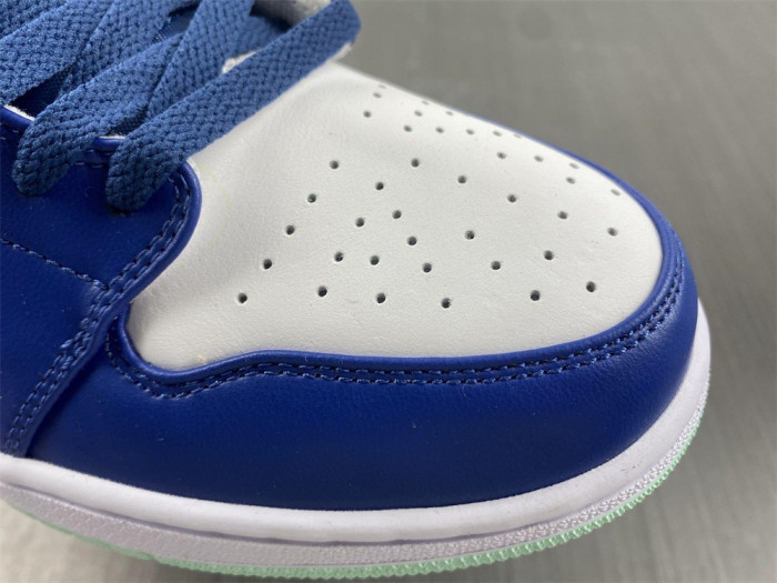 Air Jordan 1 Mid Blue Mint 554724-413