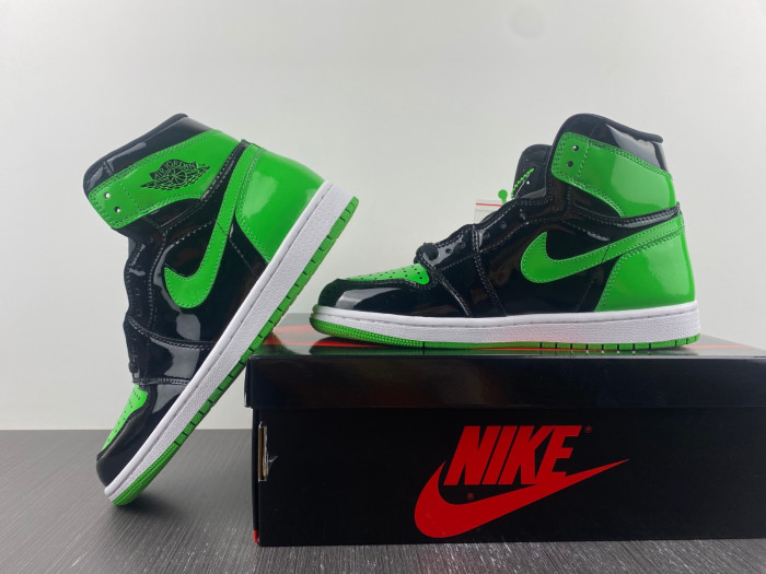 Air Jordan 1 Patent Green Black 555088-030