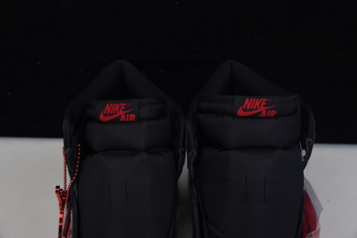 Air Jordan 1 High OG ‘Bred Patent’ 555088-063