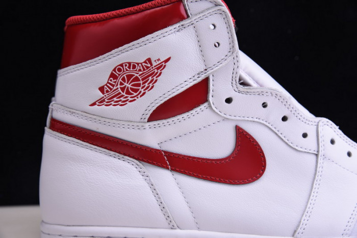 Air Jordan 1 Retro Metallic Red (2017) 555088-103