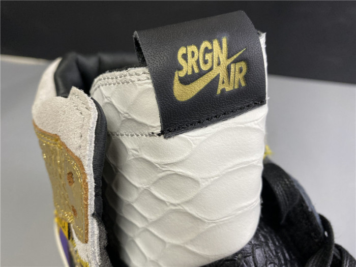KOBE BRYANT X AIR JORDAN 1 HIGH OG BLACK-PURPLE 555088-171