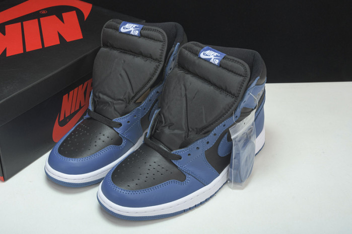 Air Jordan 1 High OG “Dark Marina Blue” 555088-404