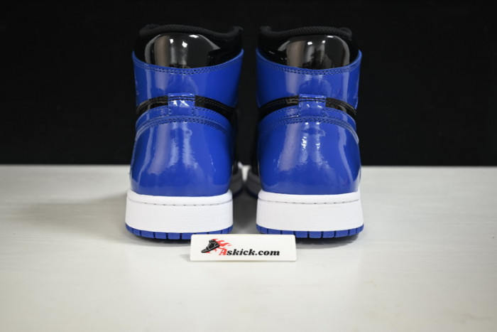 Air Jordan 1 Retro Royal Patent 555088-404