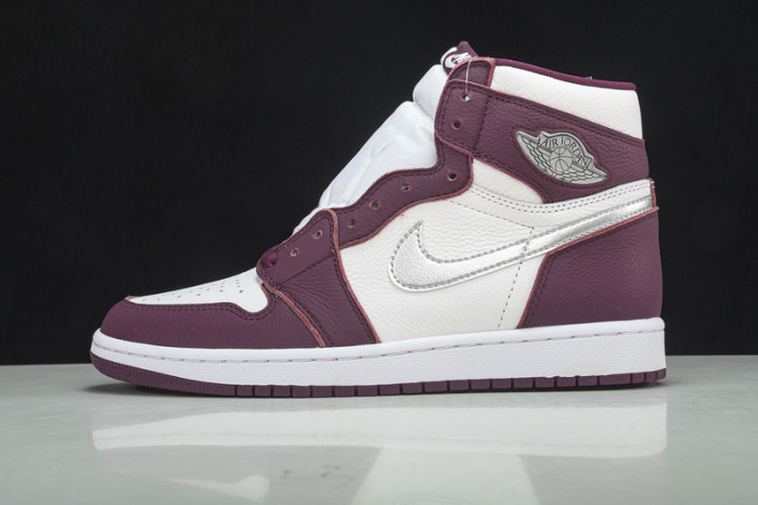 Air Jordan 1 High OG “Bordeaux” 555088-611