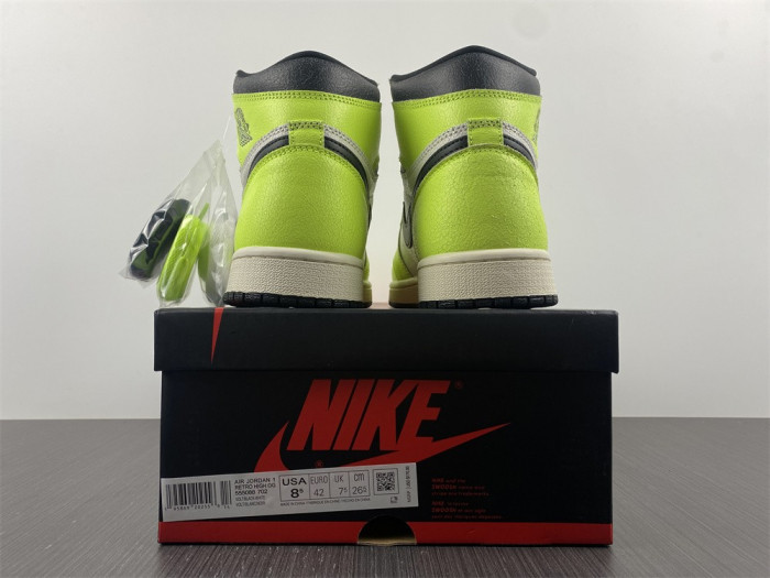 Air Jordan 1 High OG “Volt” 555088-702
