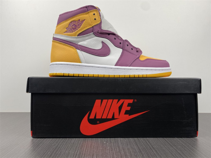 Air Jordan 1 High OG ‘Brotherhood’ 555088-706