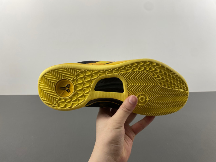 Nike KOBE 8 ZK8 555286-077