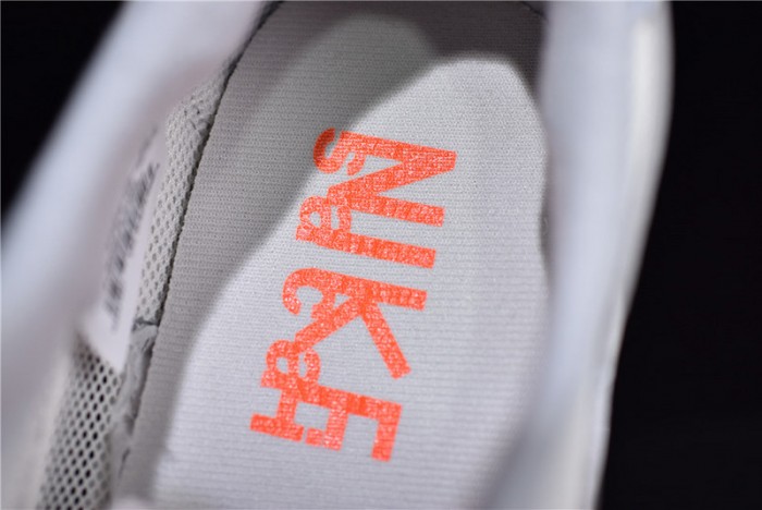 Nike LD Waffle sacai Summit White BV0073-100