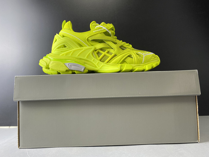 Balen Track 2 Sneakers"Tennis Green/White/Grey" 568615 W2GN5 5818