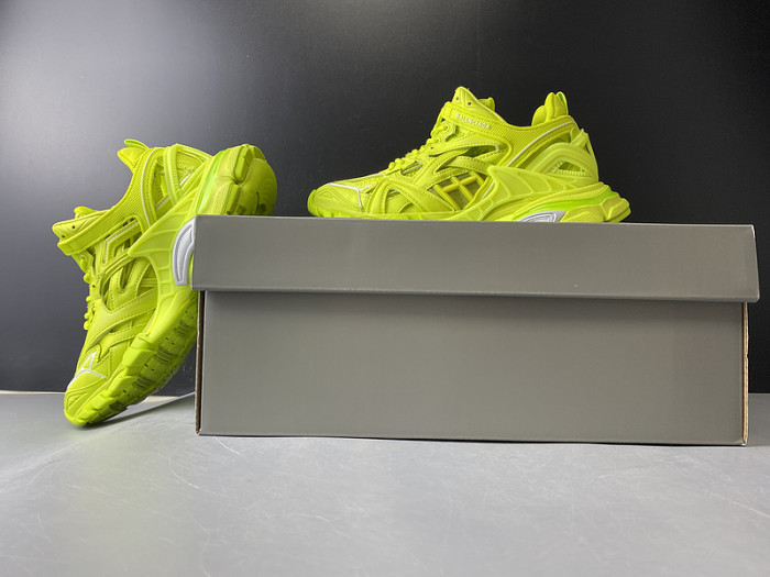 Balen Track 2 Sneakers"Tennis Green/White/Grey" 568615 W2GN5 5818