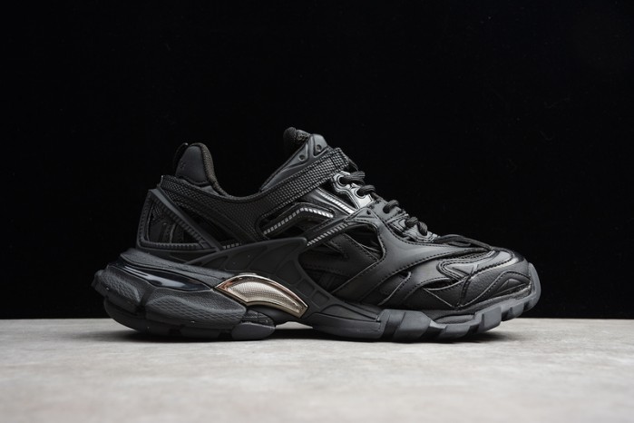 Balen Runner Sneakers Black 568614 W2GN1 1000