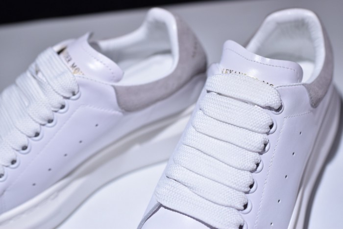 ALEXANDER MCQUEEN SNEAKERS