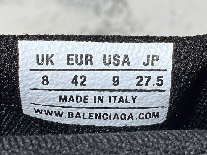 Balen Speed Graffiti Trainers Black 605972 W05GE 1006