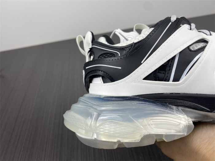 BALEN TRACK TRAINER 647741 W3BZ2 9010
