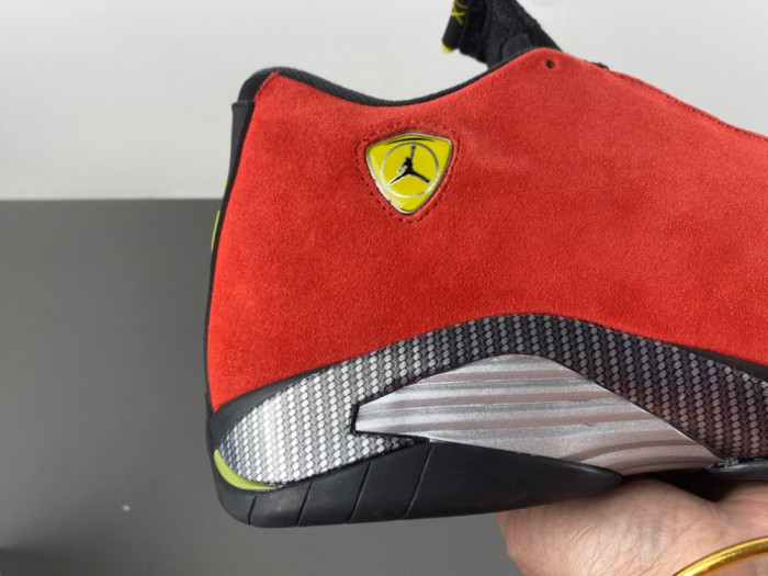Air Jordan 14 Retro Challenge Red 654459-670