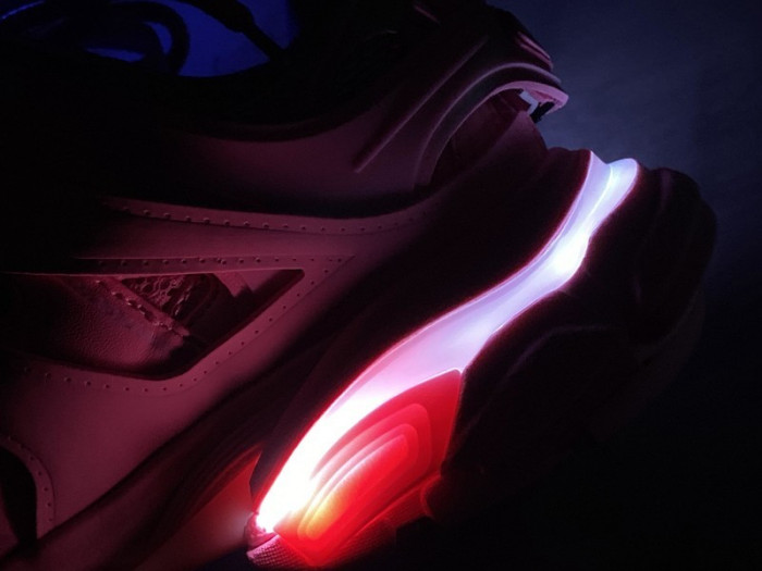 Balen Track Sneakers Pink LED w1gb9-9079