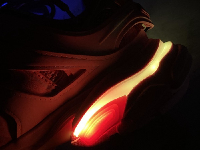 Balen Track Sneakers Pink LED w1gb9-9079