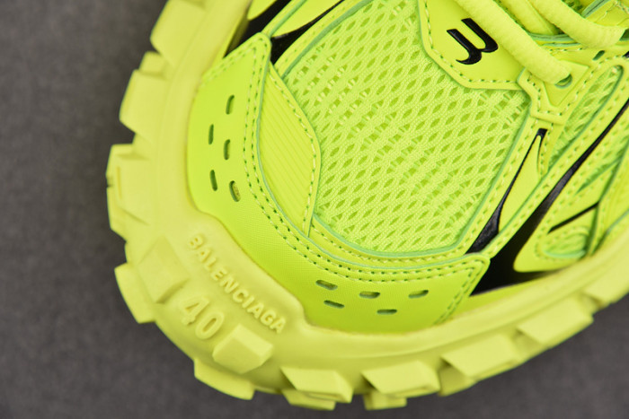 Balen Defender Luminous green 685613 W2RAB 7510