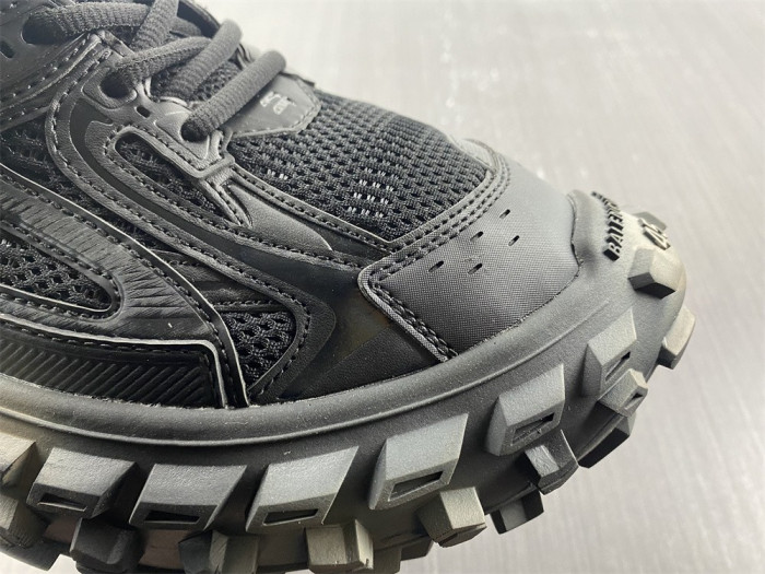 Balen Defender Black 685613 W2RA6 1000