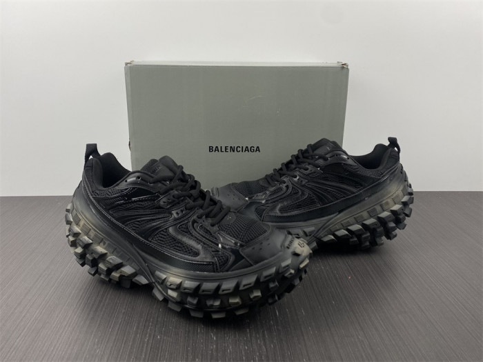 Balen Defender Black 685613 W2RA6 1000