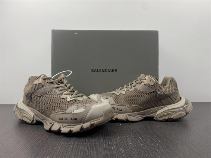 BALEN TRACK TRAINER 700875 W2FR3 9027