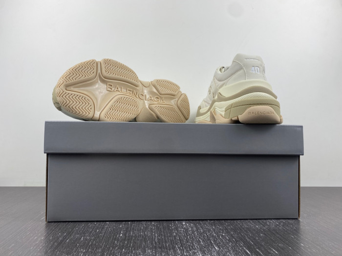 Balen Triple S 710156 W3CU2 9798