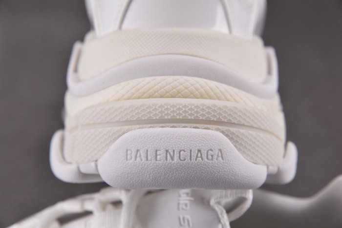 BALEN Triple S White 734954 W2PAA 9000