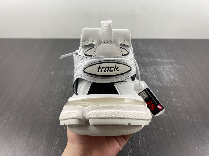 BALEN GRAFFITI TRACK TRAINER 3.0 736328 W3SKC 9010