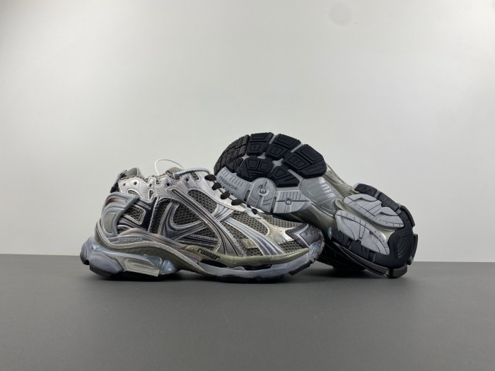 BALEN TRACK TRAINER 7.0 772774 W3RMU 2000